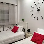 Luxury Seafront House Nearby Delphi