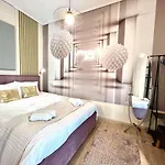 Luxury Seafront House Nearby Delphi 아파트 Kirra