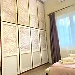 Apartment Luxury Seafront House Nearby Delphi *