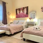 Luxury Seafront House Nearby Delphi Apartment Kirra