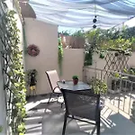 Luxury Seafront House Nearby Delphi * Kirra