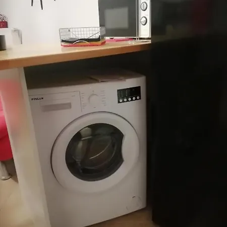 Luxury Seafront House Nearby Delphi Kirra