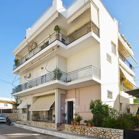 Luxury Seafront House Nearby Delphi *