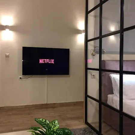 Luxury Seafront House Nearby Delphi Apartamento