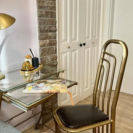 Apartamento Luxury Seafront House Nearby Delphi Kirra