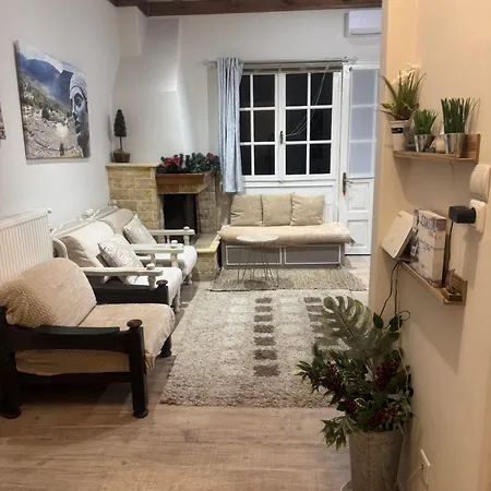 Luxury Seafront House Nearby Delphi * Kirra