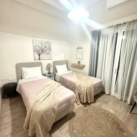 Luxury Seafront House Nearby Delphi *