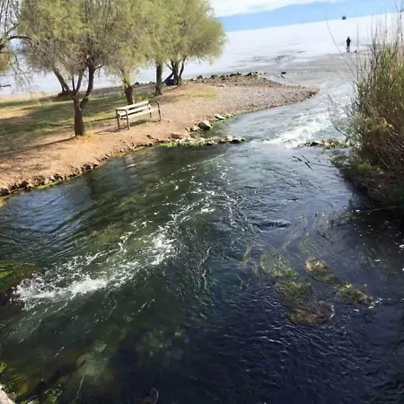 Luxury Seafront House Nearby Delphi Apartamento Kirra