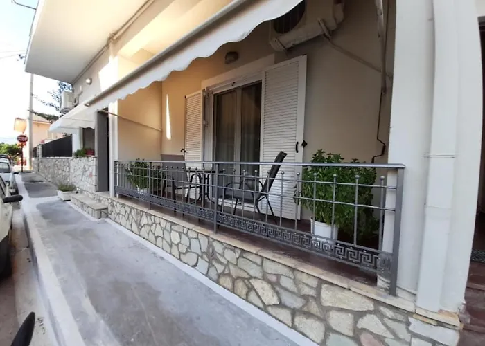 Apartment Luxury Seafront House Nearby Delphi Kirra