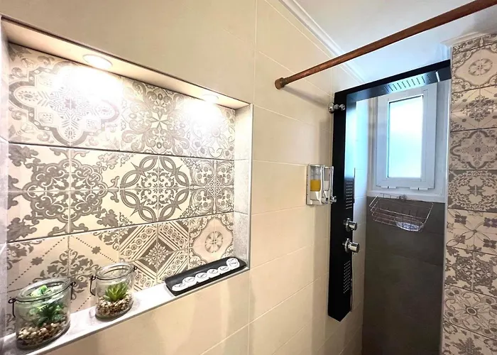 Apartment Luxury Seafront House Nearby Delphi