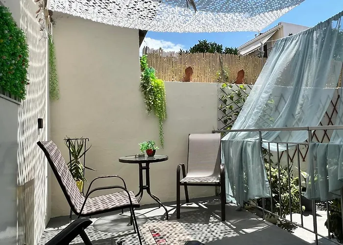 Apartment Luxury Seafront House Nearby Delphi *